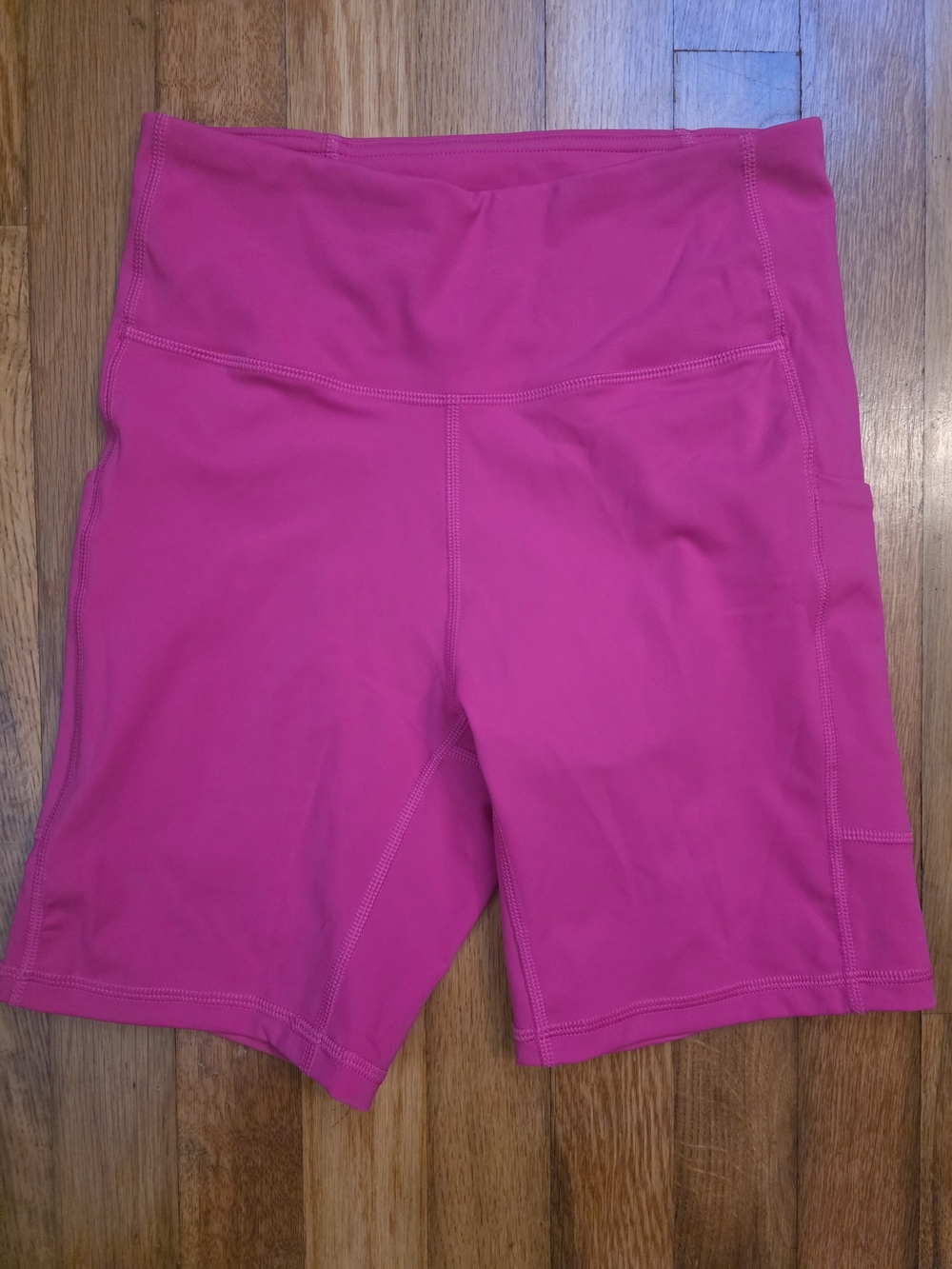 High-Rise Athletic Bike Shorts in Bright Pink